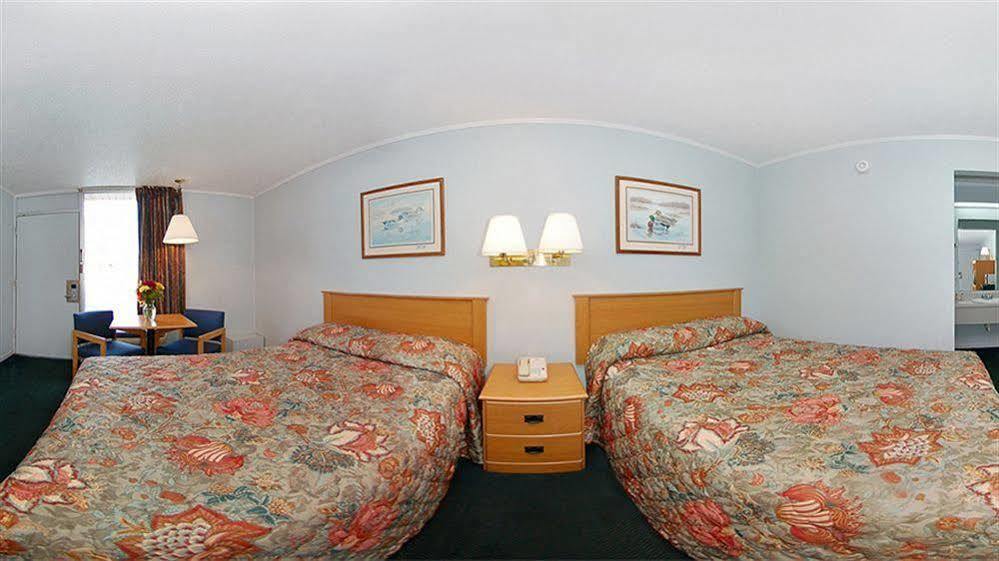 Days Inn By Wyndham Knoxville West Extérieur photo